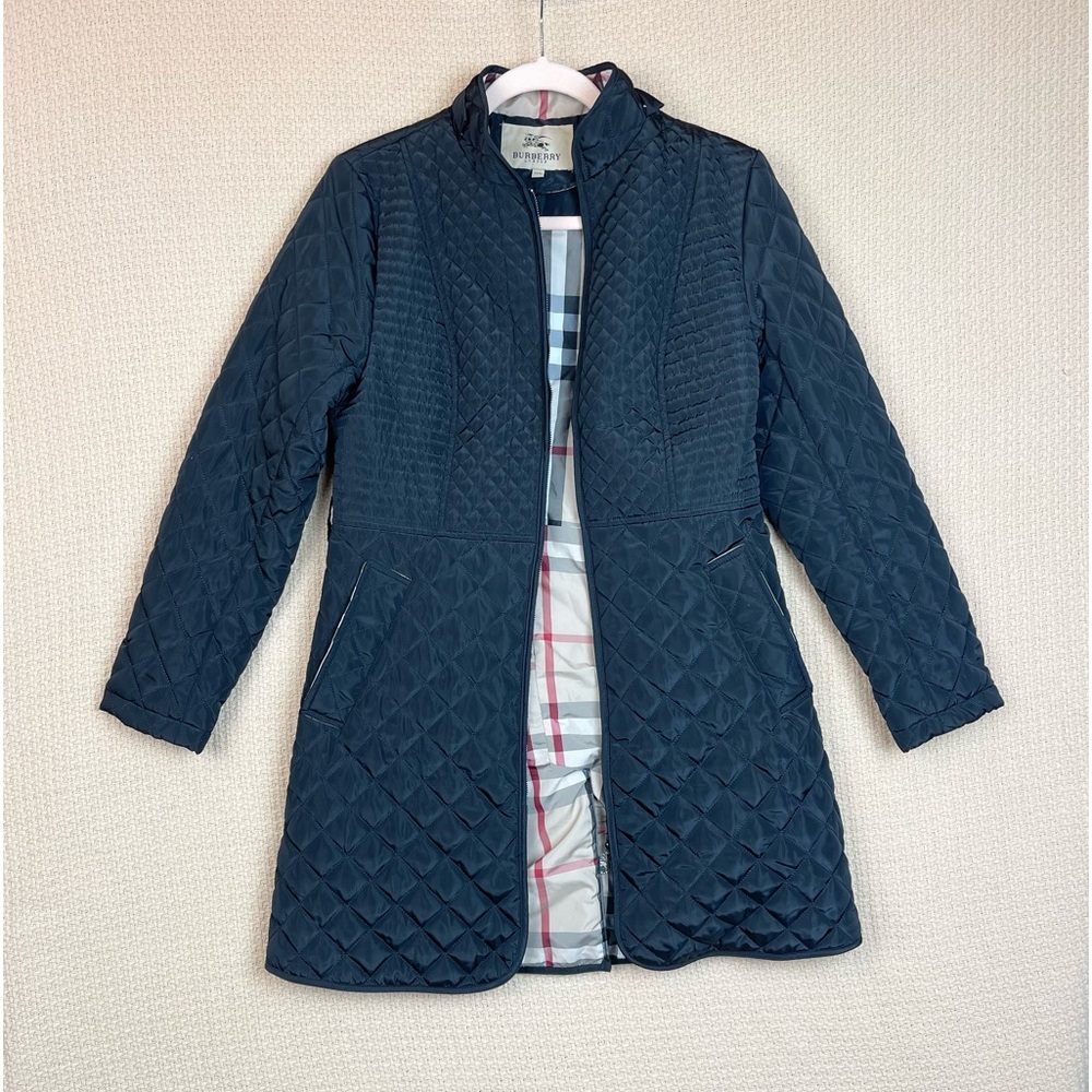 Burberry Black Quilted Coat w/o belt